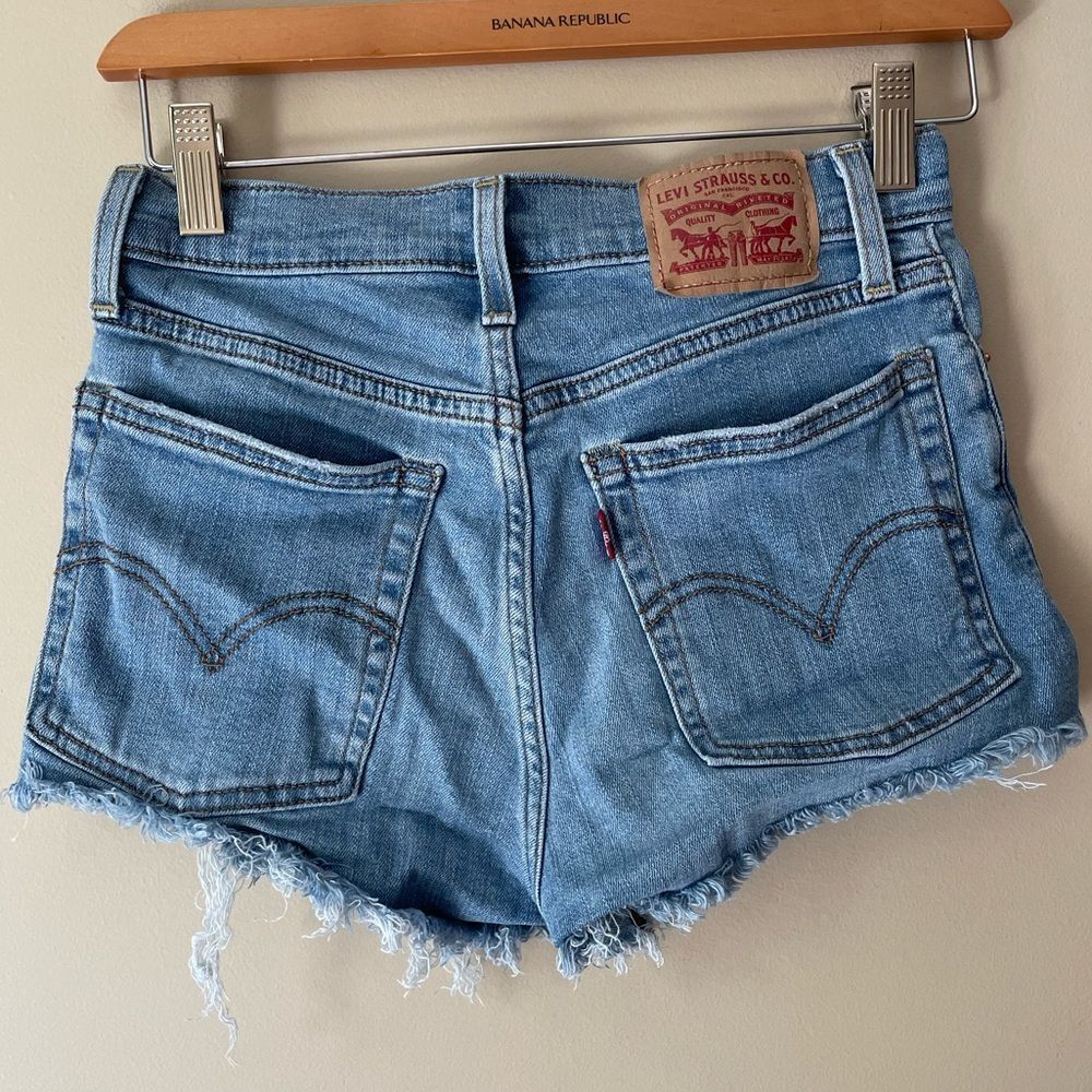 levi’s denim shorts 